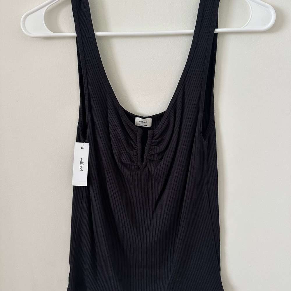Aritzia Wilfred Black Opus Tank, super soft rubbed tencel fabric